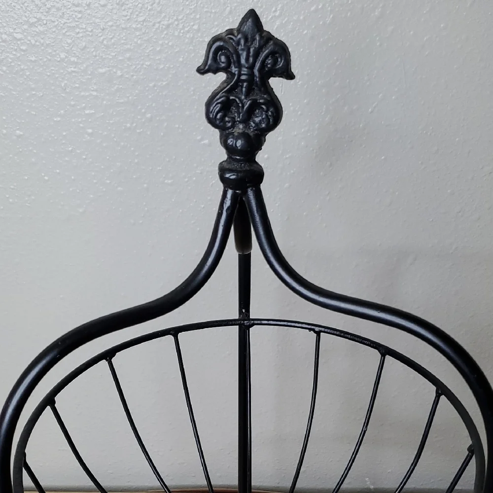 Black Metal 2 Tier Fruit Basket Stand Vegetable Basket Stand Bowl